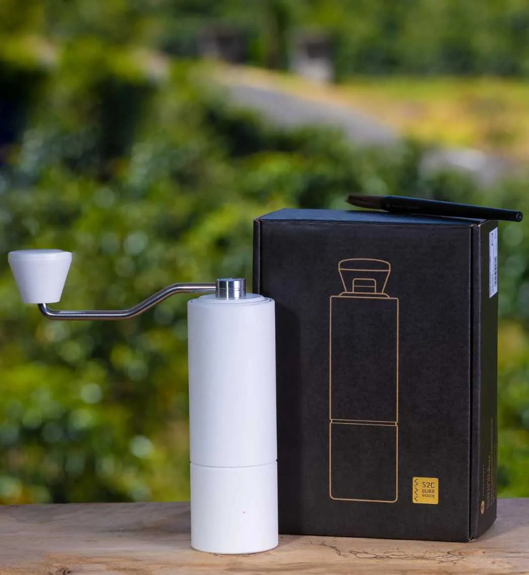 Timemore C3 — TIMEMORE Chestnut C3 Matt Manual Coffee Grinder White